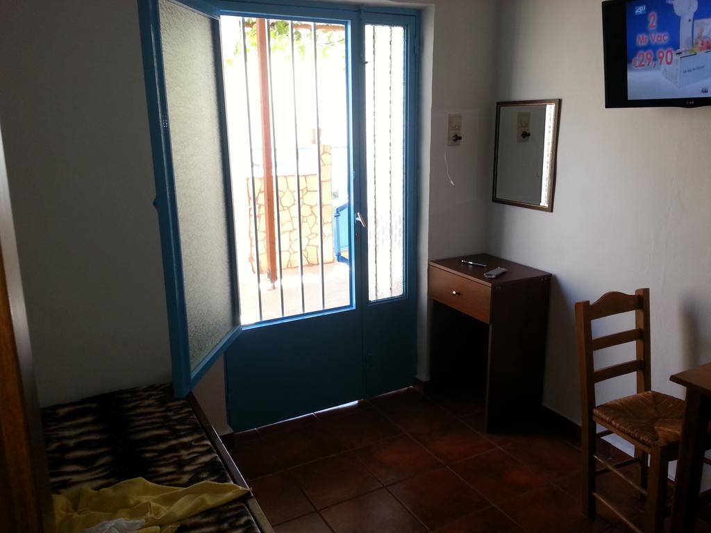 Vintage House-Vori-Rent Rooms 외부 사진