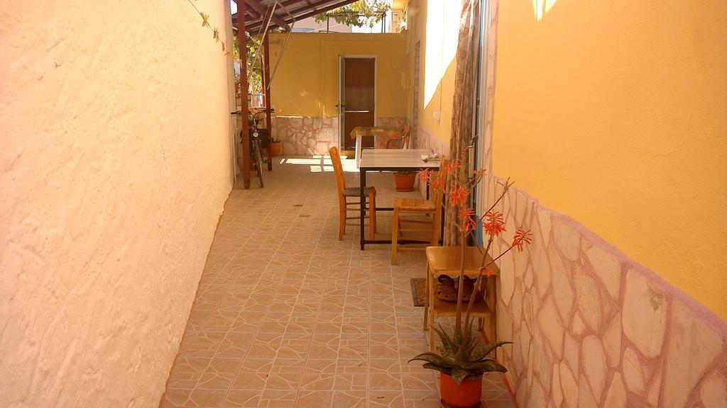 Vintage House-Vori-Rent Rooms 외부 사진